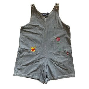 Vintage 90s Pooh/Disney short overalls Size:18